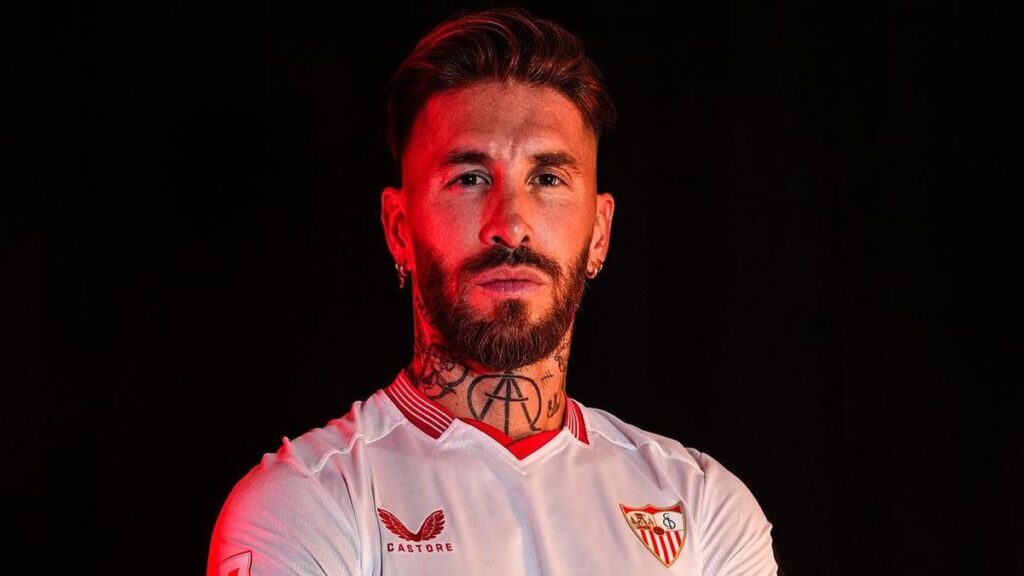 Sergio Ramos Resmi Kembali ke Seville Setelah 18 Tahun