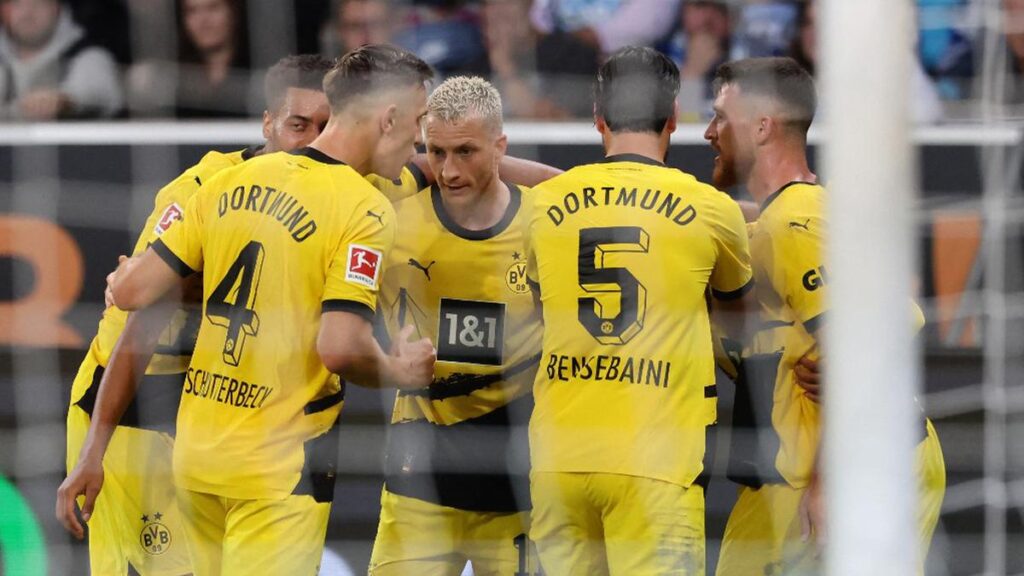 Taklukkan Hoffenheim, Borussia Dortmund Melesat ke Puncak Klasemen Bundesliga