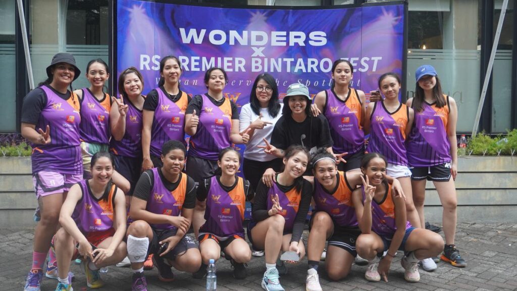 WONDERS x RS Premier Bintaro Fest: Menghadirkan Sorotan Bagi Atlet Bola Basket Putri