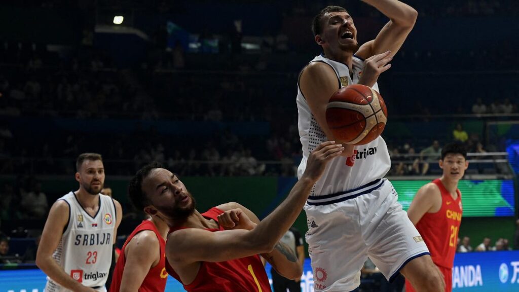 Kronologi Borisa Simanic Harus Kehilangan Ginjal Akibat Disikut Lawan di Piala Dunia FIBA ​​2023