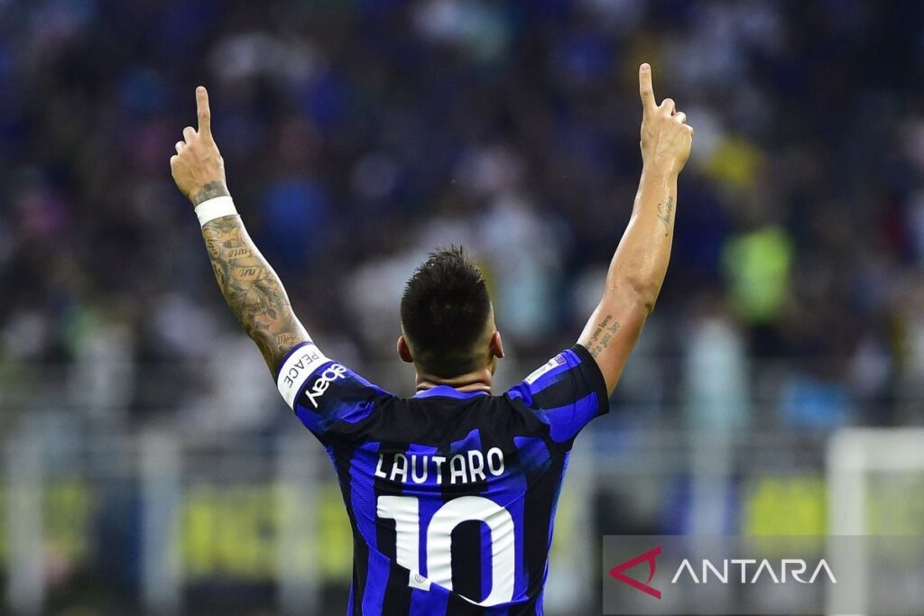 Inter Milan mengalahkan Fiorentina 4-0
