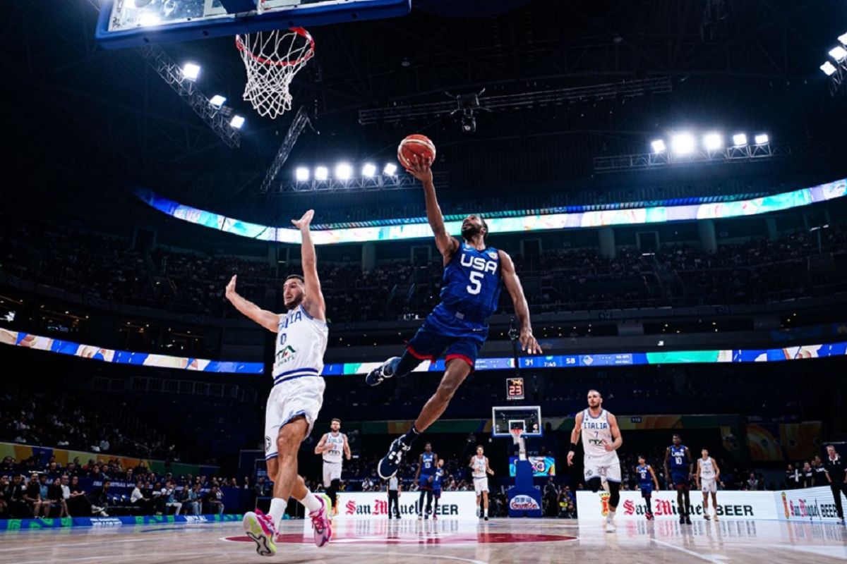 AS buat Italia tak berkutik saat melaju ke semifinal Piala Dunia FIBA