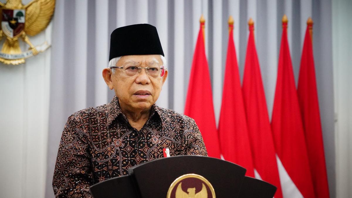 Wakil Presiden Ma'ruf Amin meminta agar pihak swasta dilibatkan untuk membantu pemeliharaan venue olahraga di Papua
