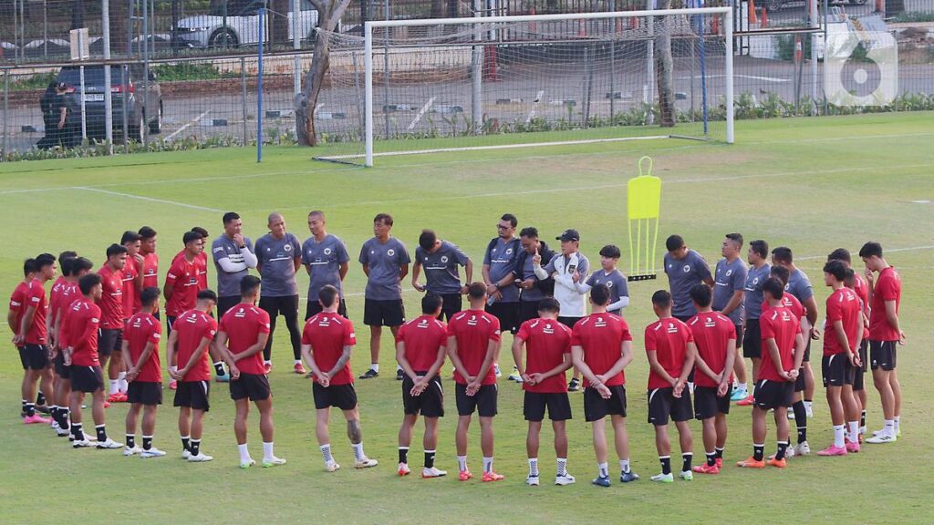 Timnas Indonesia Jalani Sesi Latihan Perdana Jelang Bertemu Brunei Darussalam di Kualifikasi Piala Dunia 2026