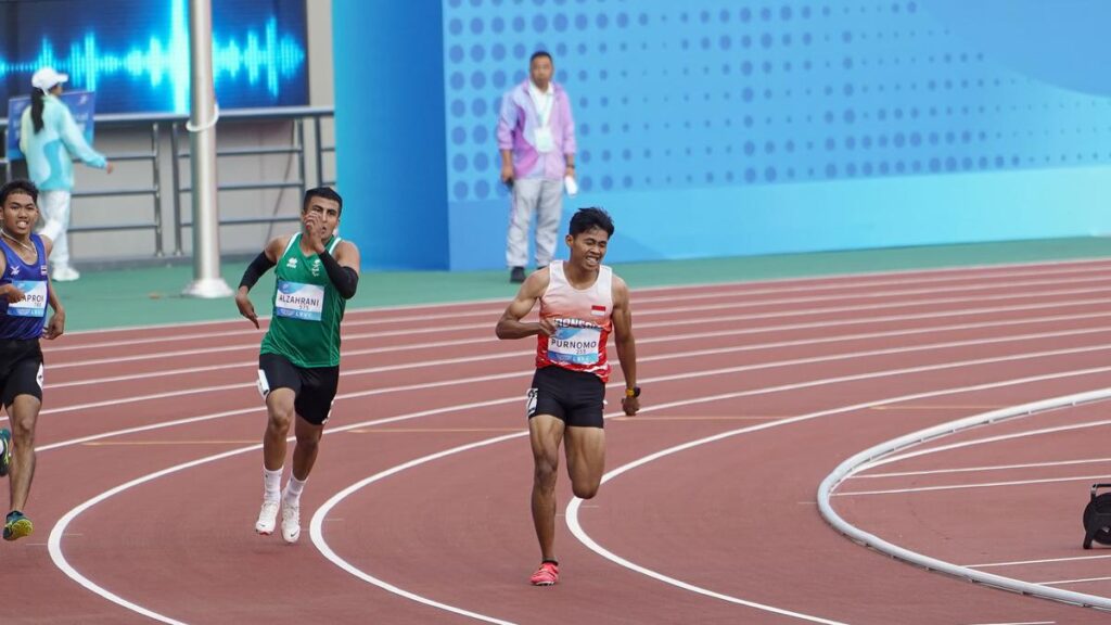 Saptoyo Purnomo Persembahkan Medali Emas Pertama Indonesia di Asian Para Games 2022