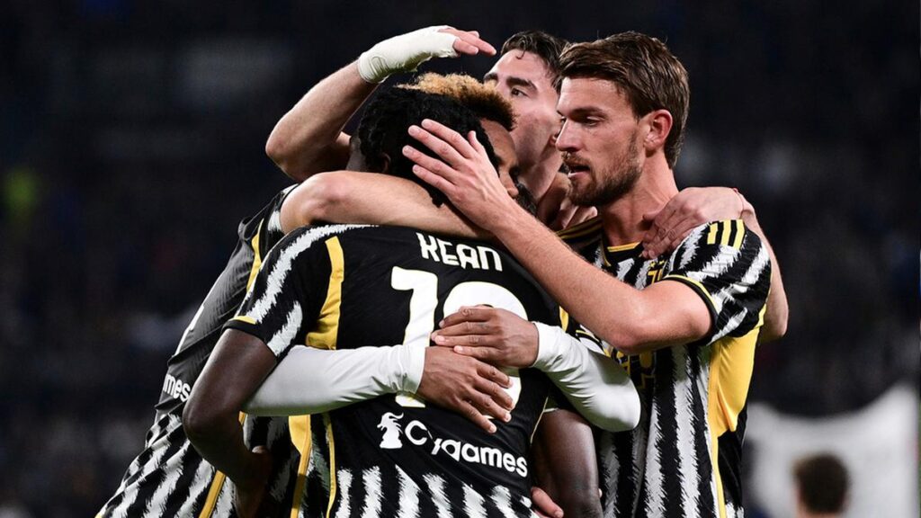 Juventus Puncaki Klasemen Liga Italia Usai Kemenangan Dramatis Melawan Hellas Verona