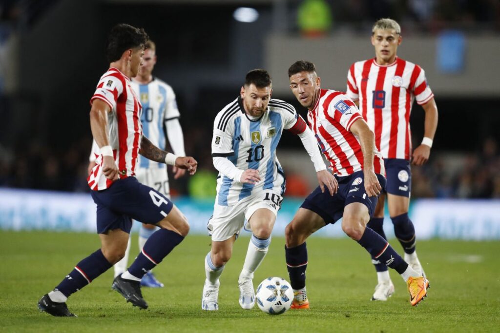 Gol cepat Nicolas Otamendi antar Argentina tekuk Paraguay 1-0