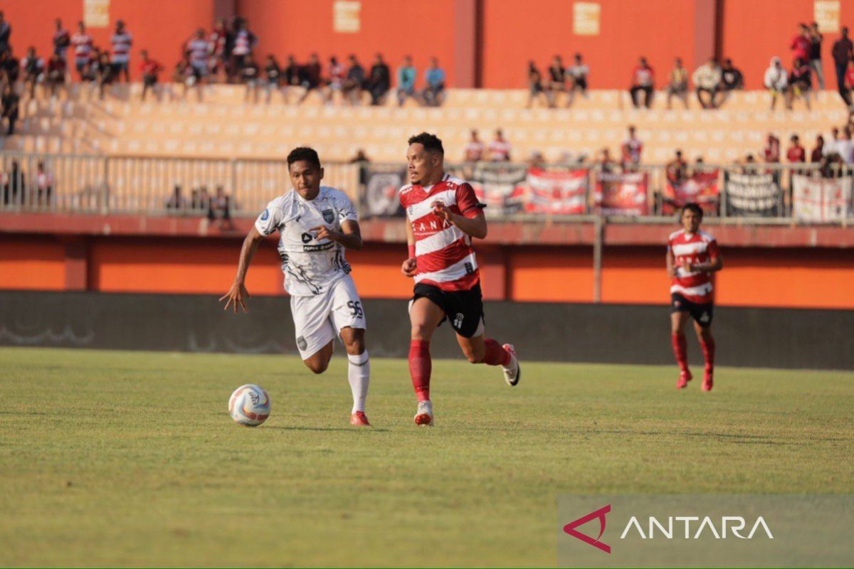 Madura United takluk 1-2 dari Borneo FC
