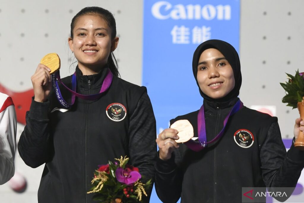 Indonesia berhasil meraih medali emas dan perunggu pada nomor kecepatan putri