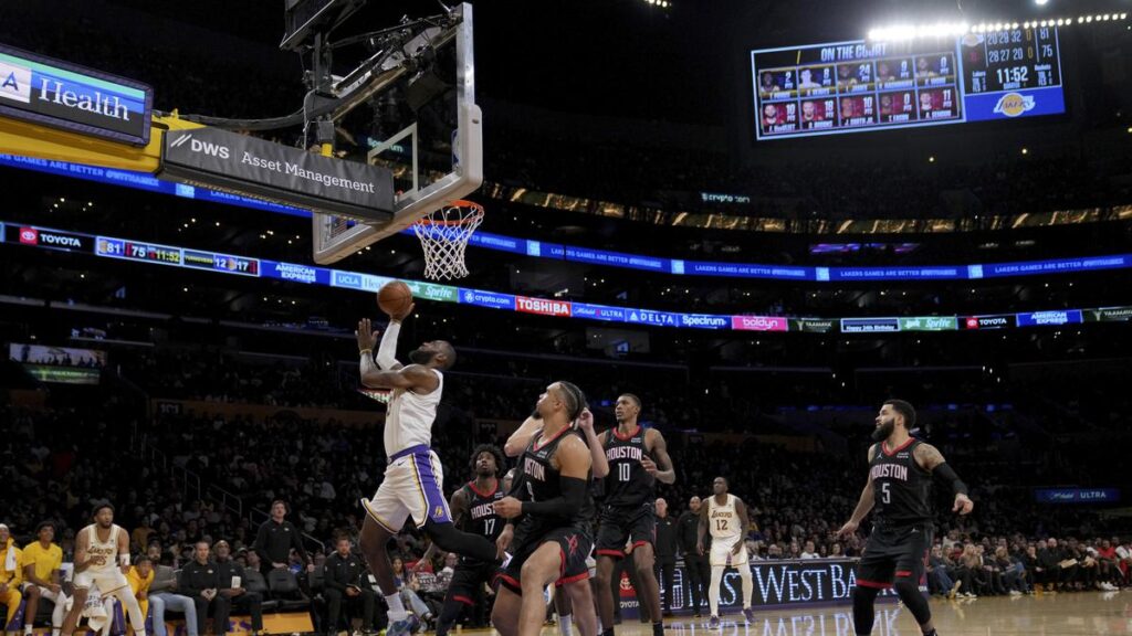Hasil NBA: LeBron James Mengamuk, Lakers Balas Dendam pada Rockets