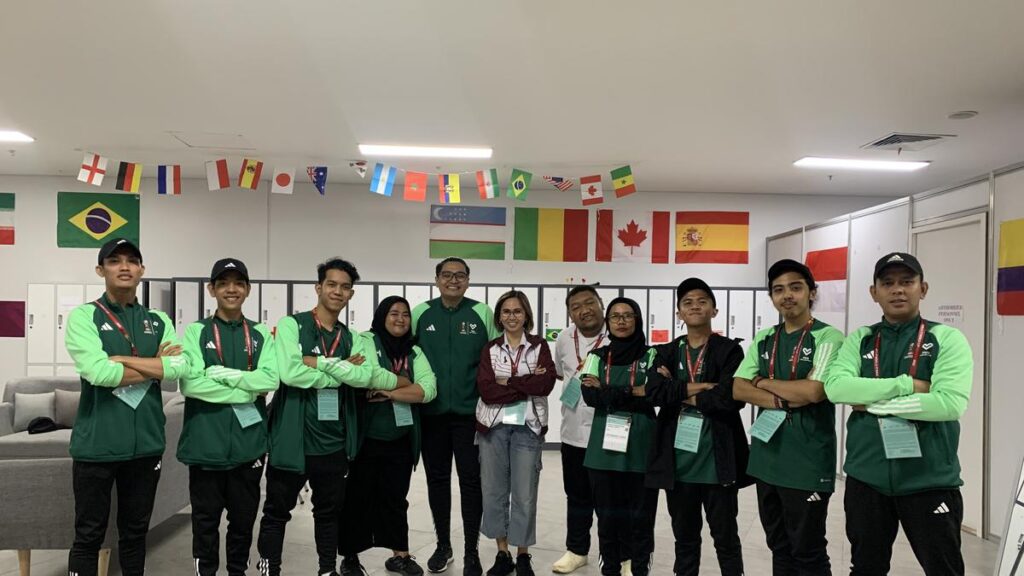Kisah Relawan Piala Dunia U-17 di Jakarta International Stadium: Korbankan Waktu dan Tenaga untuk Sukseskan Perayaan Tanah Air