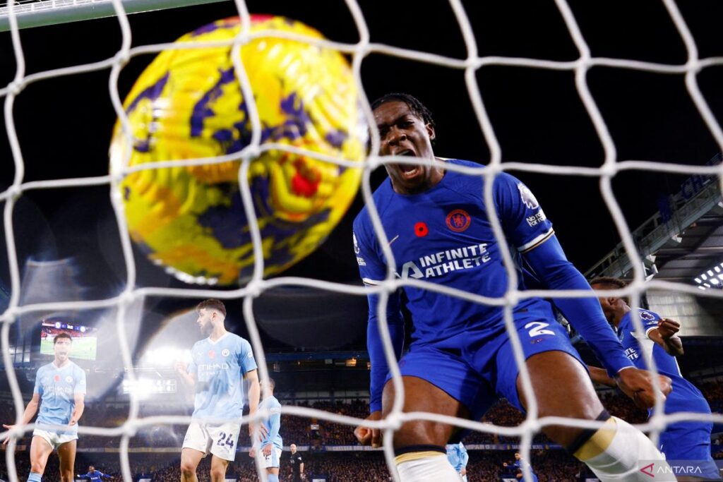 Drama delapan gol warnai laga Chelsea kontra Manchester City