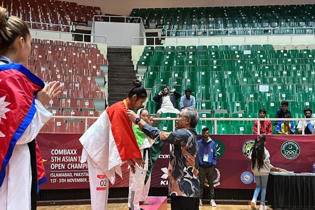 Ni Kadek Heni raih medali emas Kejuaraan Asia Taekwondo di Pakistan