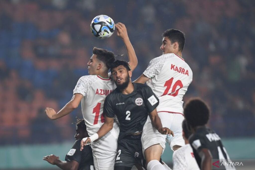 Iran hancurkan Kaledonia Baru 5-0 untuk tutup fase grup