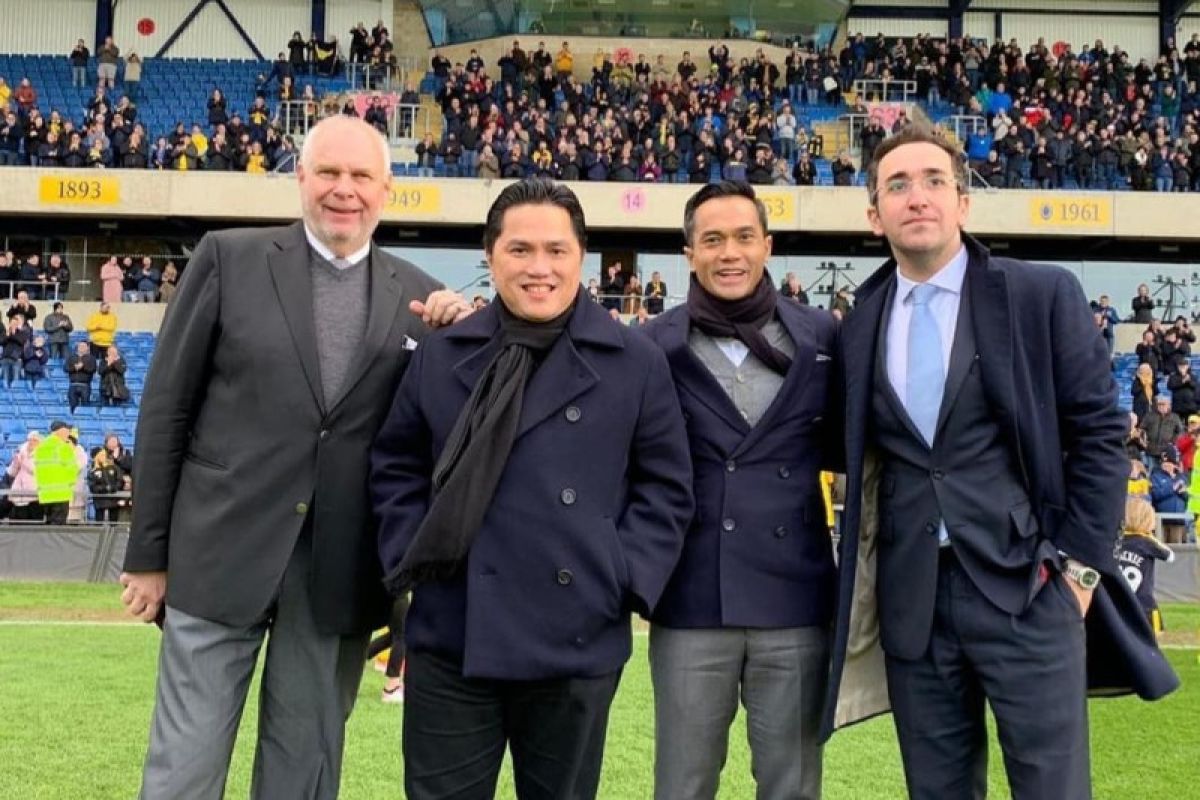 Oxford United milik Erick dan Anindya tembus tiga teratas League One