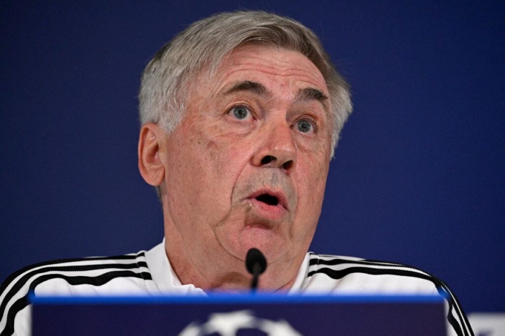 Ancelotti tegaskan Real Madrid tidak akan datangkan bek tengah baru