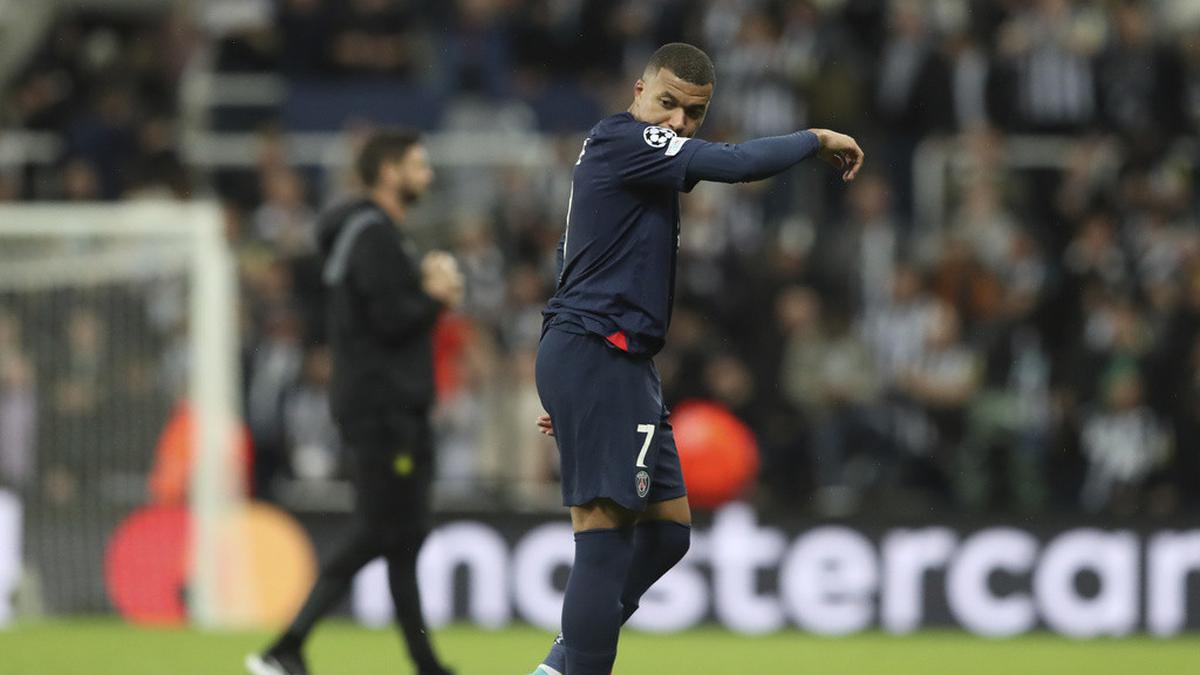 Real Madrid Incar Striker 20 Tahun Sebagai Alternatif Pengganti Kylian Mbappe