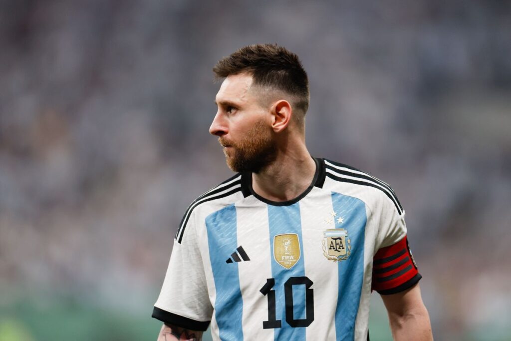 Messi kembali dinobatkan sebagai pesepak bola pria terbaik FIFA