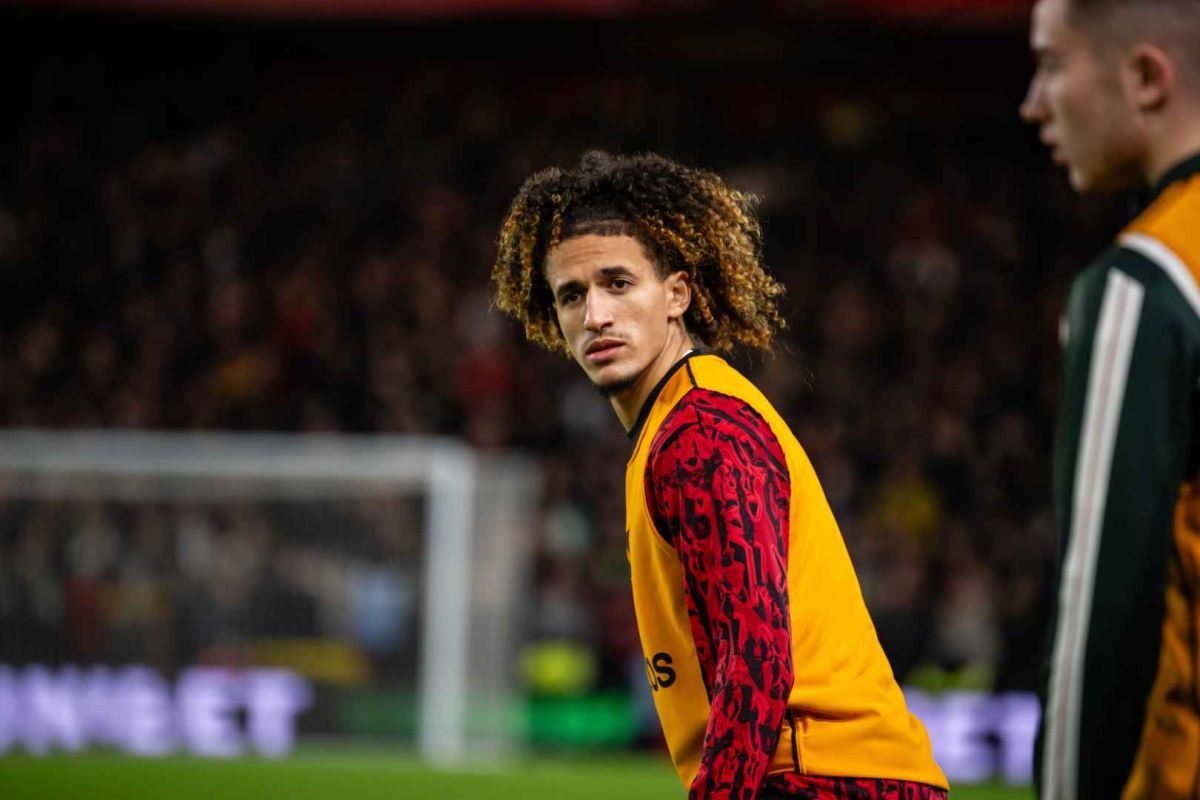 Sevilla pinjamkan Hannibal Mejbri dari Manchester United