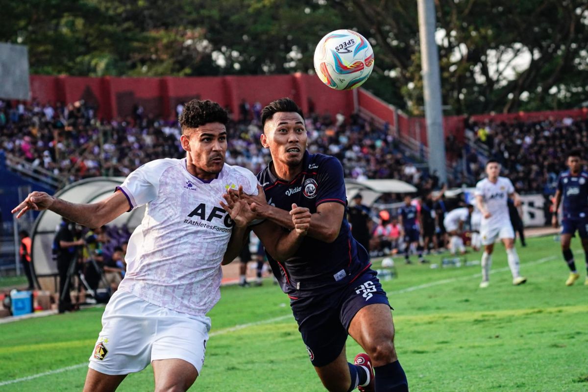 Persik Kediri lepas Jefinho