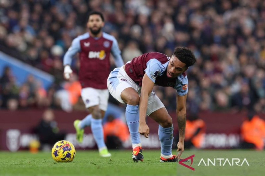 Aston Villa konfirmasi Kamara alami cedera lutut parah