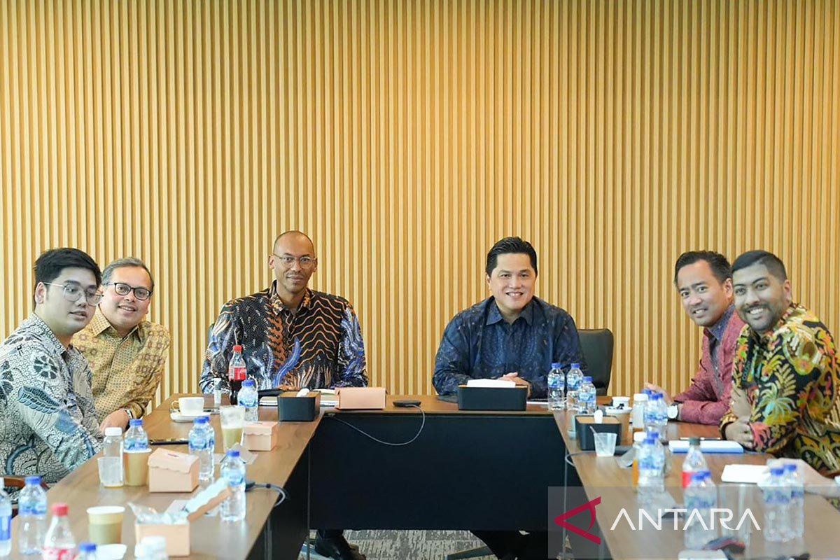 Erick Thohir paparkan progres transformasi sepak bola ke delegasi FIFA