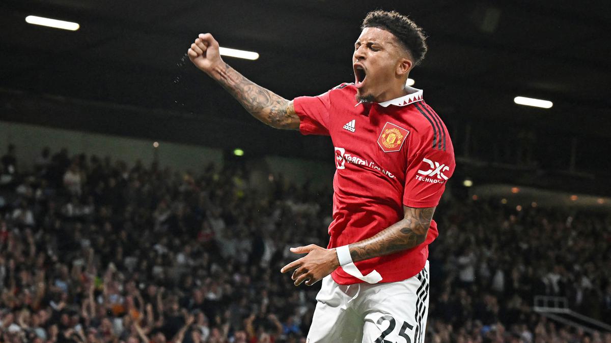 Beban berat akan ditanggung Manchester United jika melepas Jadon Sancho