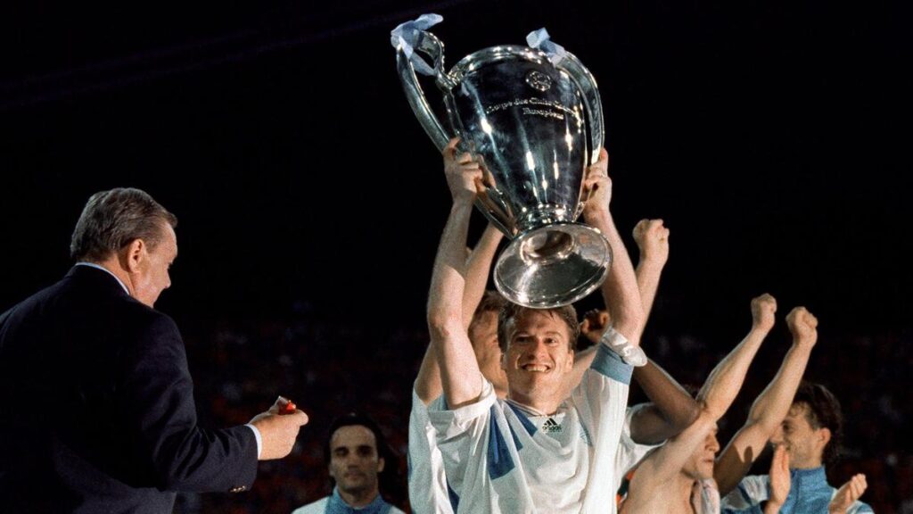 Bola Ganjil: Merasakan Surga Juara Liga Champions, Olympique Marseille Terjerumus ke Neraka Degradasi Setahun Kemudian