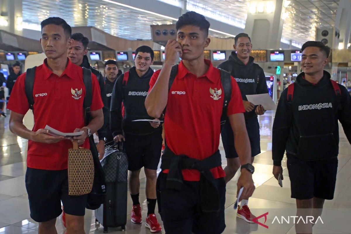 Timnas berangkat ke Dubai untuk pemusatan latihan jelang Piala Asia U-23